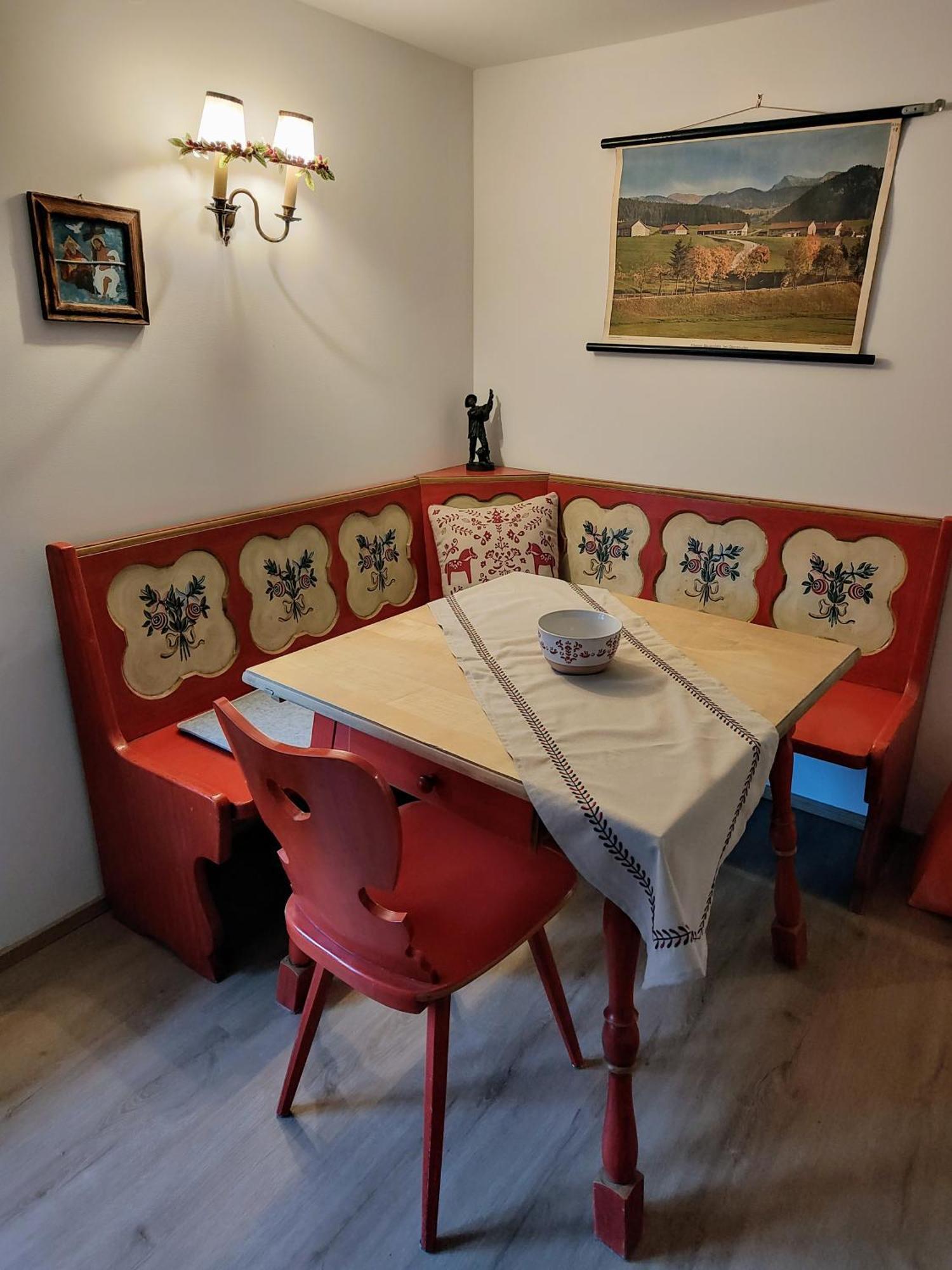 Ferienwohnung Resl - Geschmackvoll Renoviert & Zentral Im Historischen Schindelhaus Оберштауфен Экстерьер фото